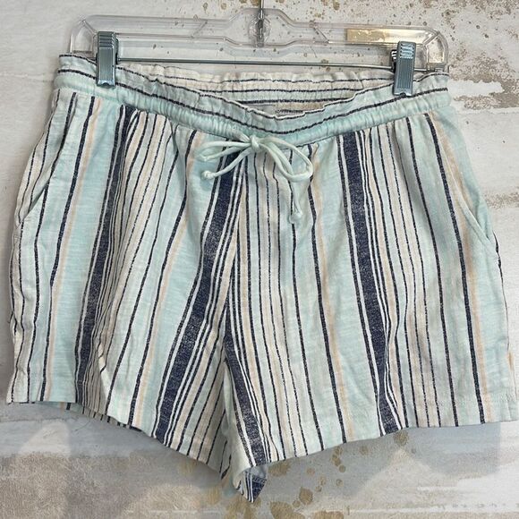 Z Supply Striped Drawstring Shorts with Pockets - Picture 2 of 5